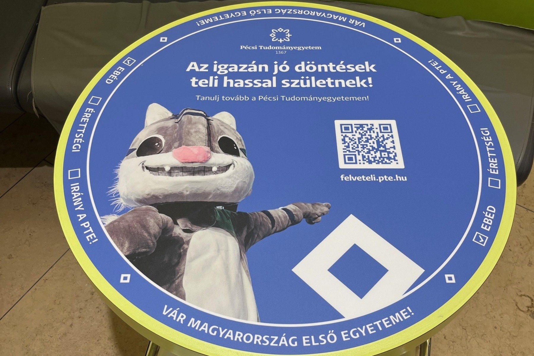 Matricák-címkék-kis-formátumból-nagy-hatás